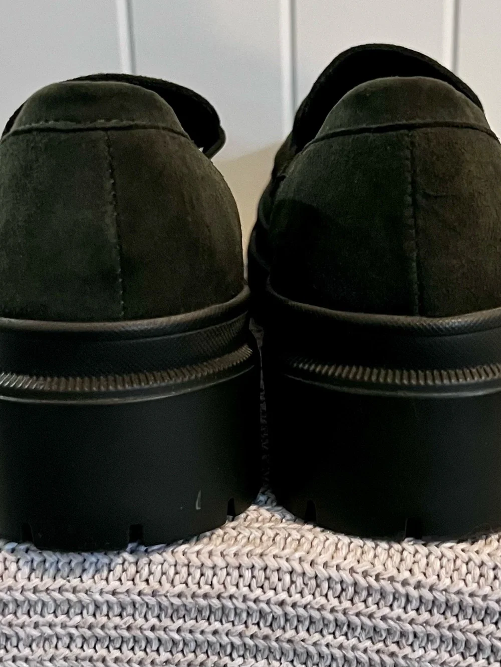 Patina upper loafers